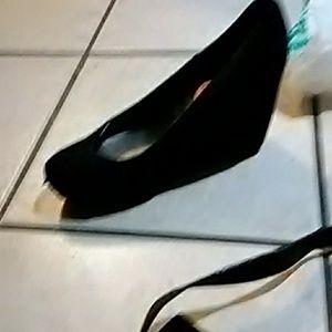 fergalicious by fergie black block heels 1